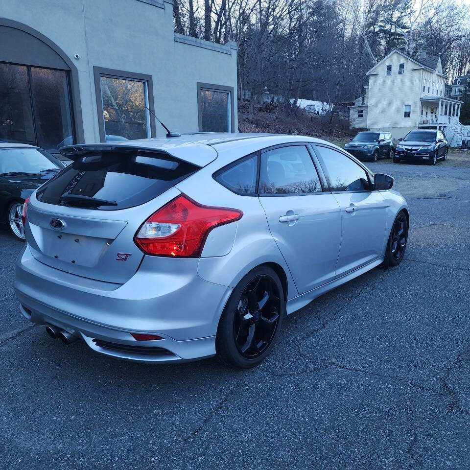 Used 2014 Ford Focus ST image 6