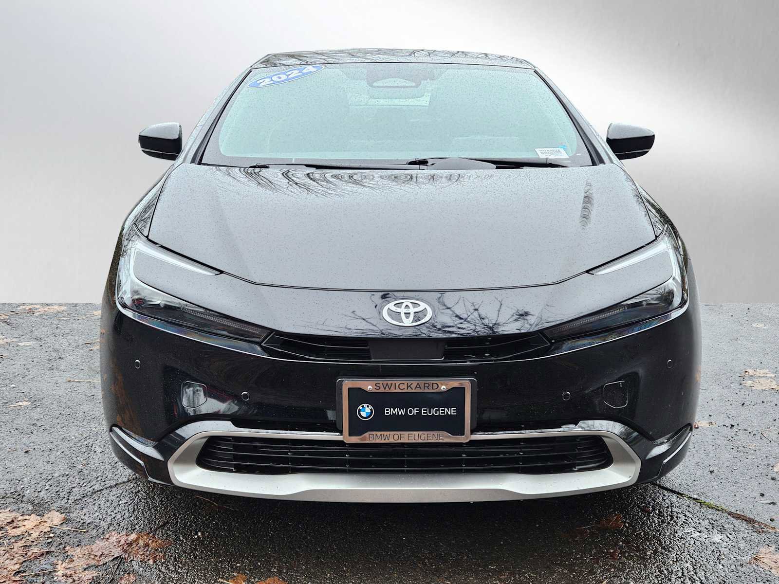 Used 2024 Toyota Prius Prime image 8