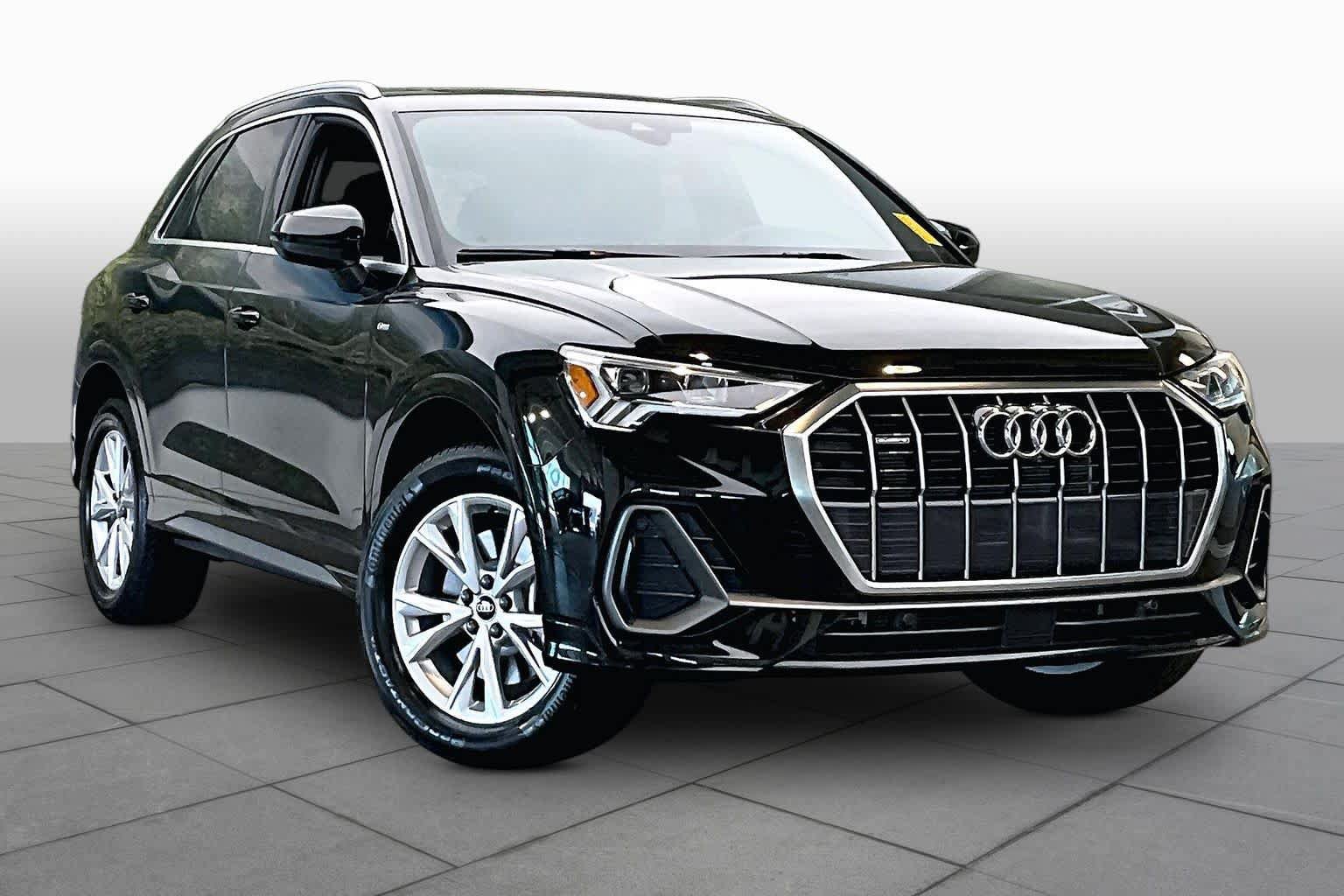 Certified 2025 Audi Q3 2.0T Premium Plus w/ Premium Plus Package AWD/4WD image 3