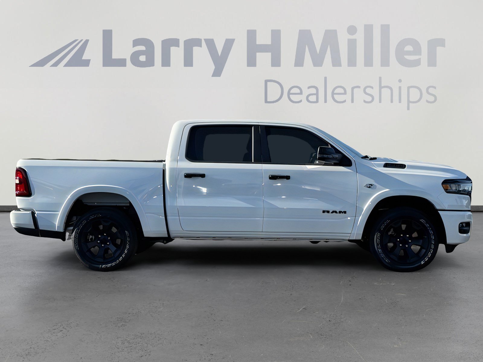 New 2026 RAM 1500 Big Horn AWD/4WD image 7