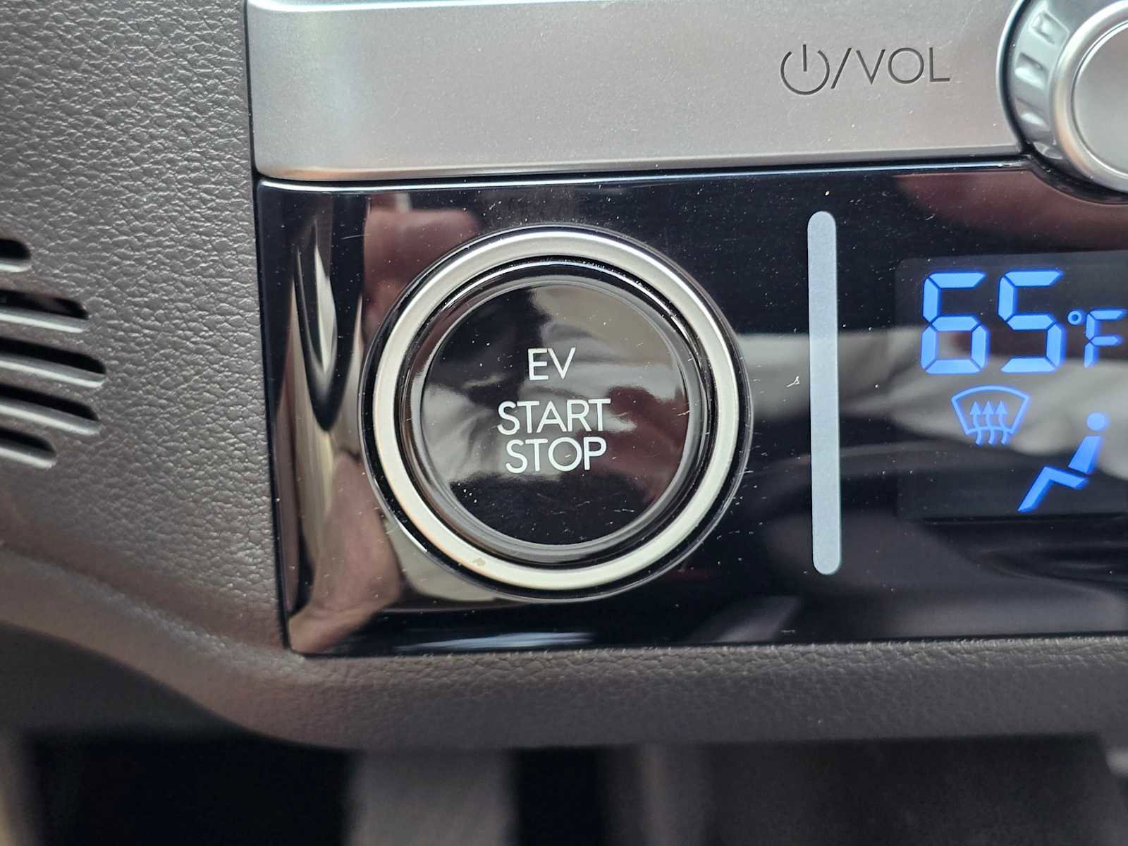 Used 2024 Hyundai Ioniq 6 SE AWD/4WD image 33