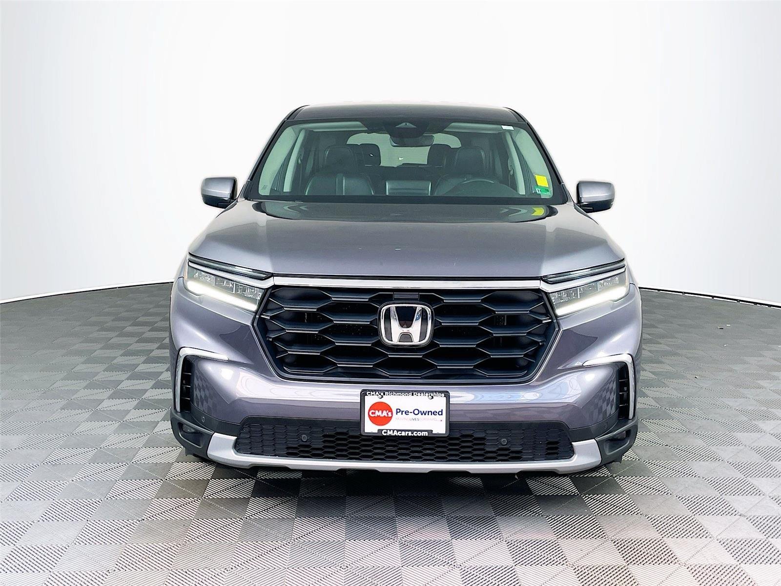 Certified 2025 Honda Pilot EX-L image 2