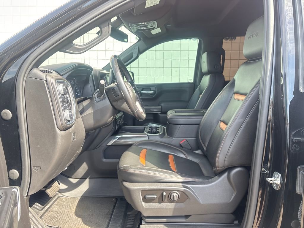 Used 2021 GMC Sierra 1500 AT4 w/ AT4 Value Package image 3