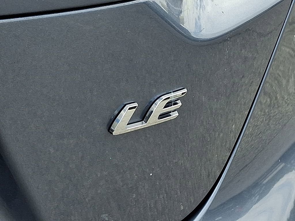 Used 2024 Toyota Corolla LE FWD image 31
