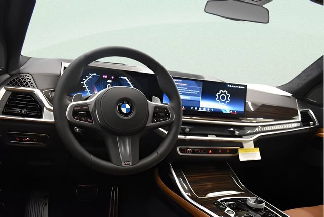 New 2027 BMW X7 xDrive40i w/ M Sport Package AWD/4WD image 25