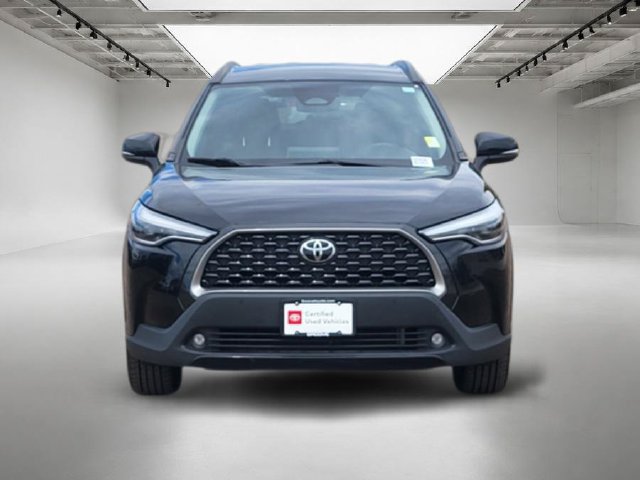 Used 2024 Toyota Corolla Cross XLE AWD/4WD image 9
