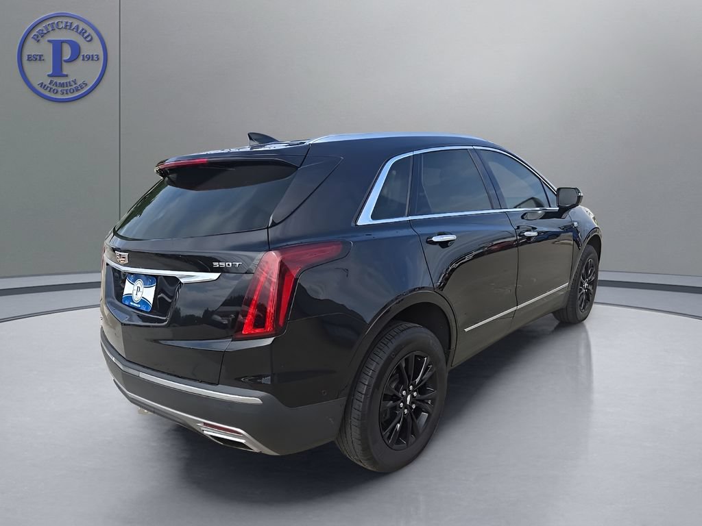 Used 2022 Cadillac XT5 Premium Luxury w/ Technology Package AWD/4WD image 7