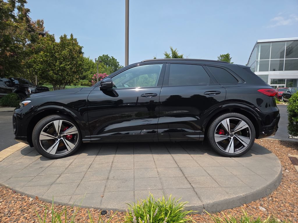 New 2026 Audi SQ5 Premium Plus AWD/4WD image 25