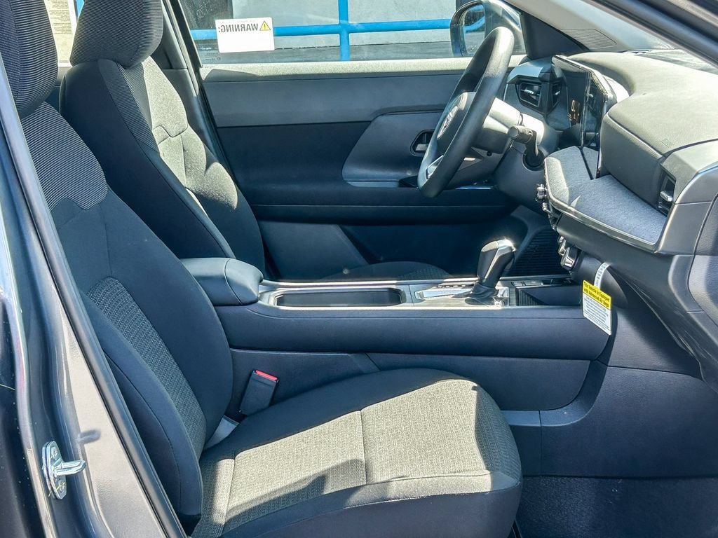 New 2026 Nissan Kicks S w/ Charging Package FWD image 19