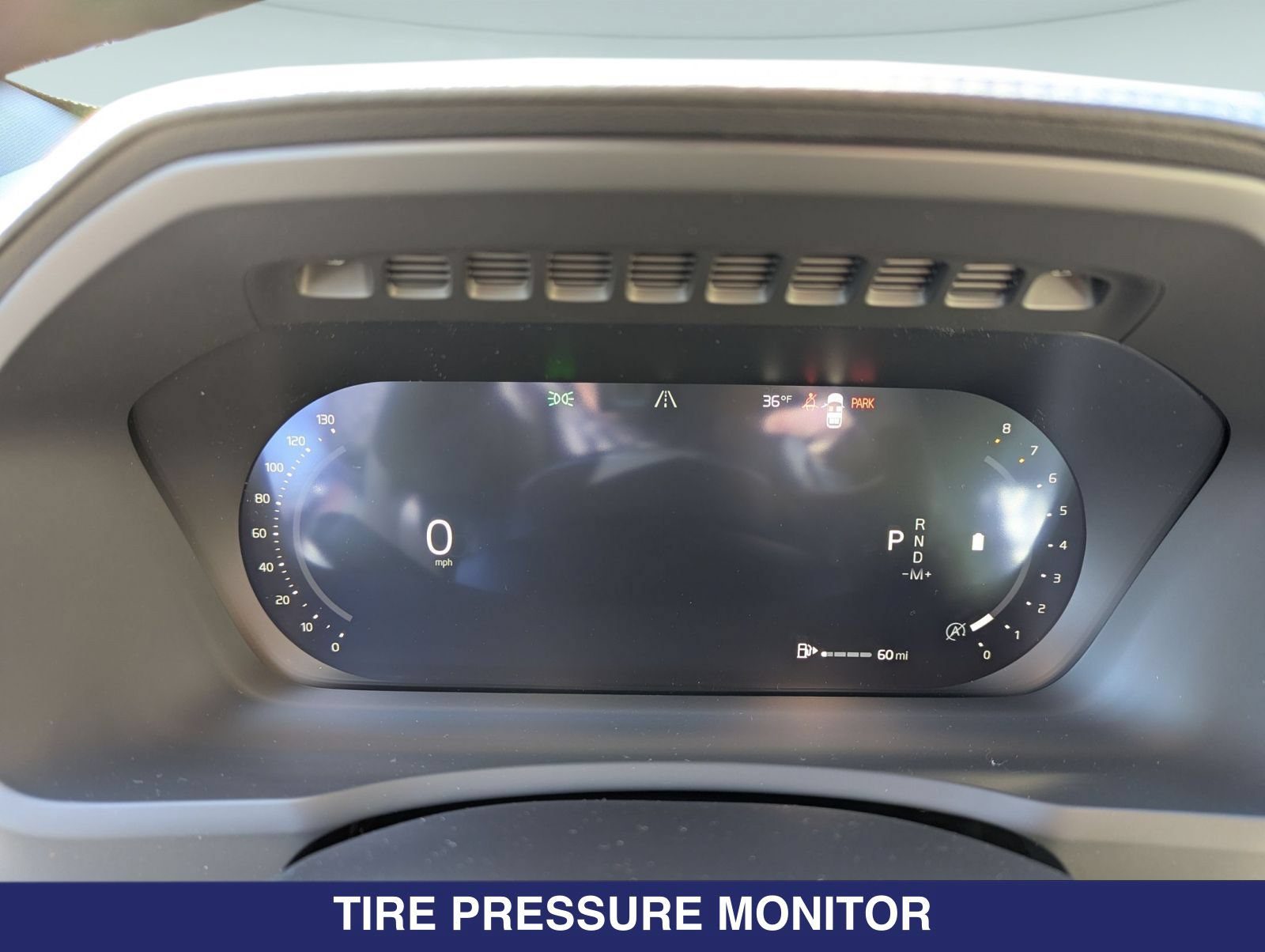 New 2026 Volvo XC90 B6 Plus w/ Protection Package Premier AWD/4WD image 14