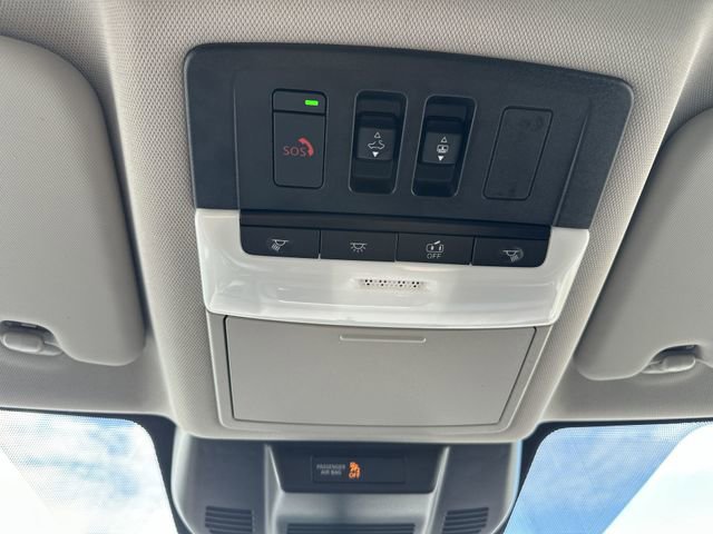 Certified 2023 Nissan Rogue SV w/ SV Premium Package image 19