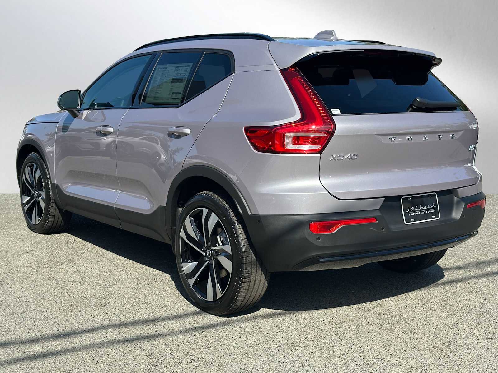 New 2026 Volvo XC40 B5 Ultra w/ Climate Package image 5