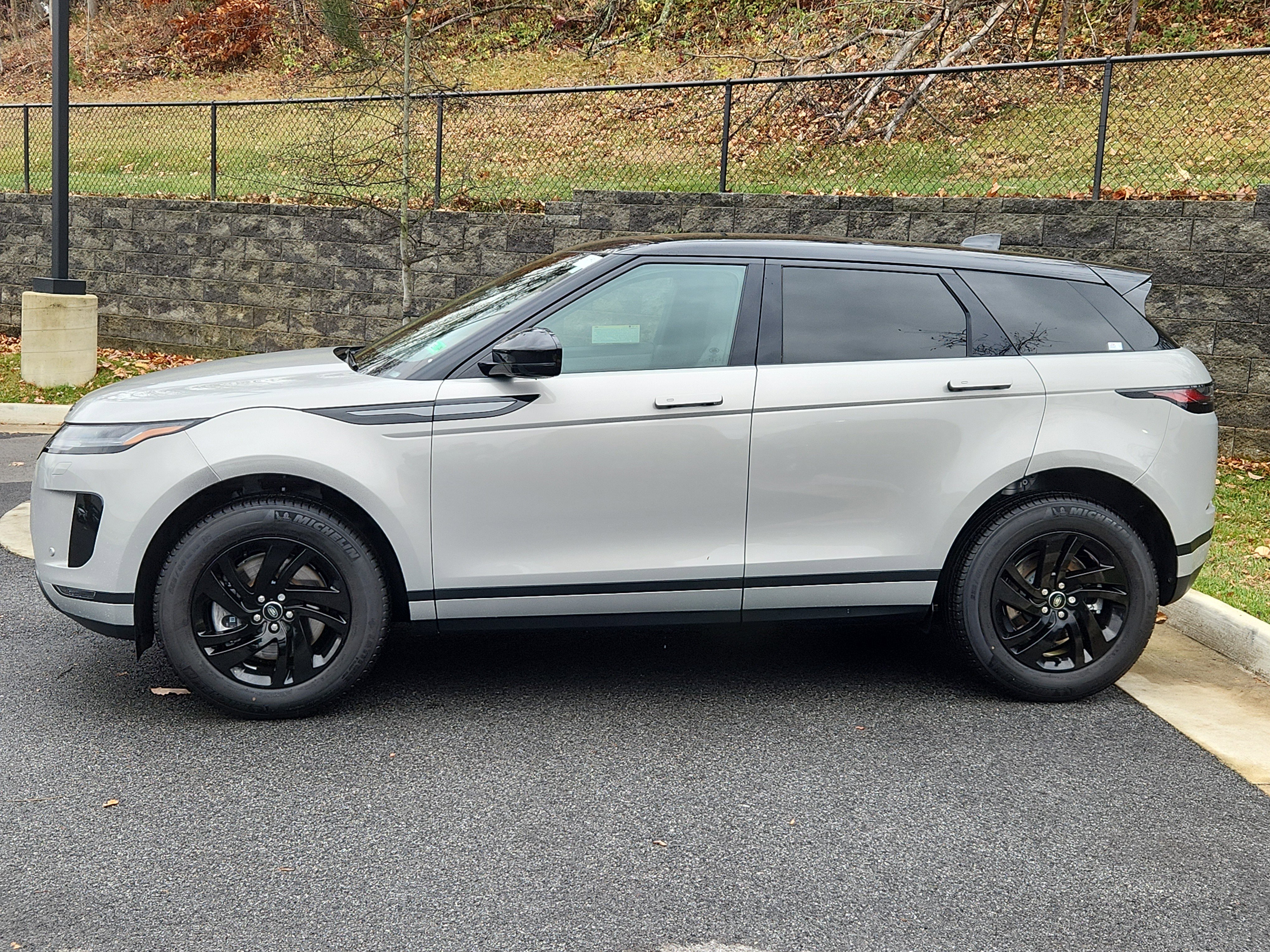 Certified 2026 Land Rover Range Rover Evoque S image 6