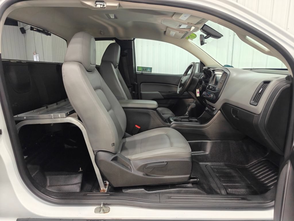 Used 2018 Chevrolet Colorado W/T RWD image 24