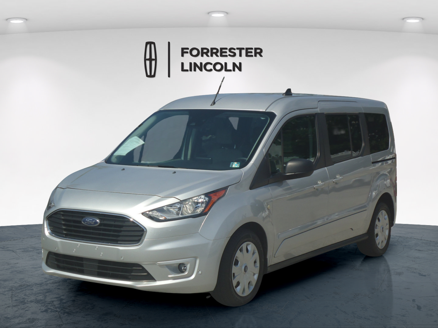 Used 2022 Ford Transit Connect XLT FWD image 7