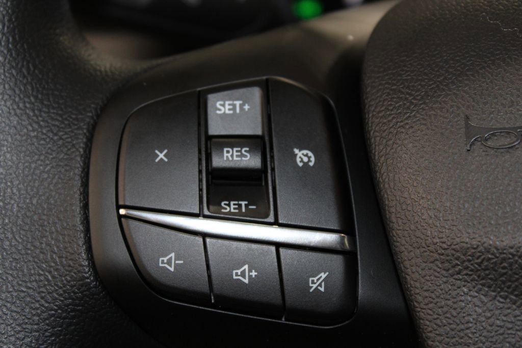 New 2025 Ford Maverick XL w/ Equipment Group 102A image 39