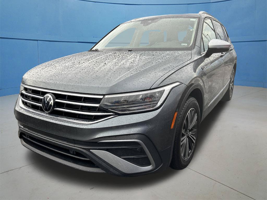Used 2024 Volkswagen Tiguan Wolfsburg Edition FWD image 5