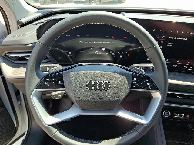 Used 2025 Audi Q5 Premium w/ Convenience Package AWD/4WD image 16