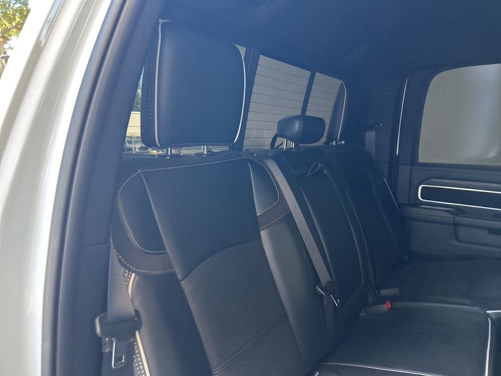 Used 2025 RAM 3500 Laramie AWD/4WD image 34