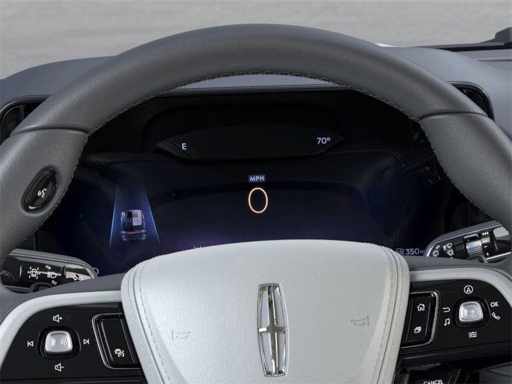 New 2026 Lincoln Aviator AWD image 13