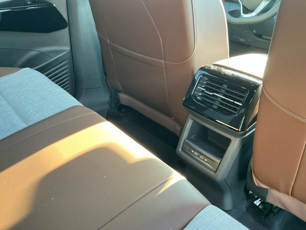 New 2026 Volkswagen ID.4 Pro AWD/4WD image 20