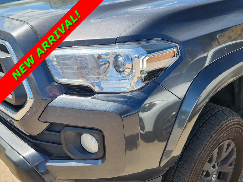 Used 2022 Toyota Tacoma SR5 AWD/4WD image 20