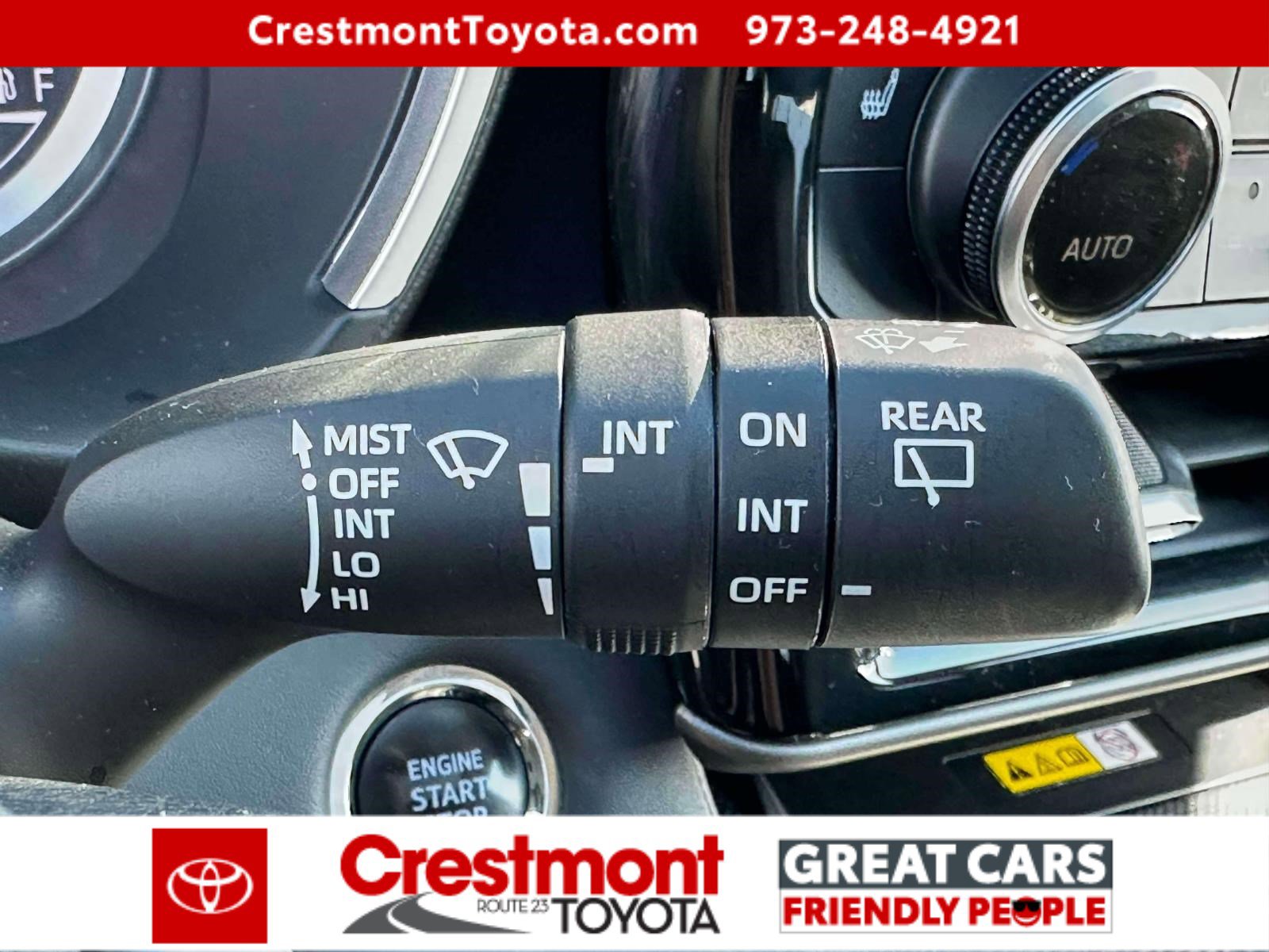 Certified 2023 Toyota Highlander XLE image 22