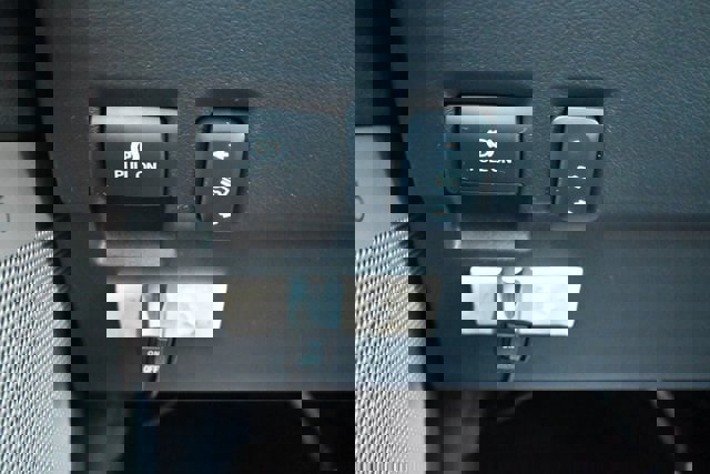 Used 2024 Ford F350 Lariat w/ Chrome Package image 43