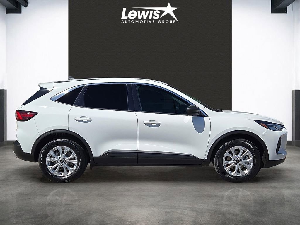 Used 2024 Ford Escape Active FWD image 5