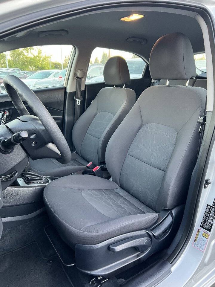 Used 2013 Kia Rio LX w/ PWR Pkg FWD image 9