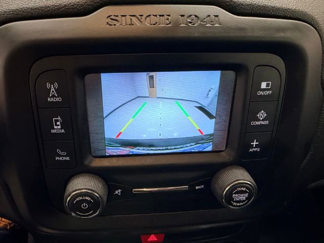 Used 2017 Jeep Renegade Latitude image 42