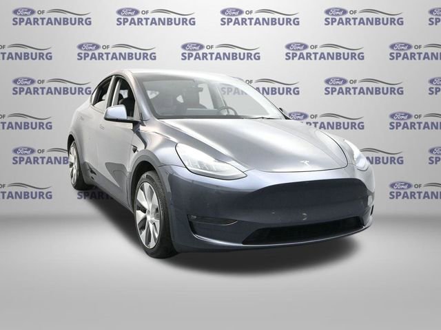 Used 2021 Tesla Model Y Long Range video 1