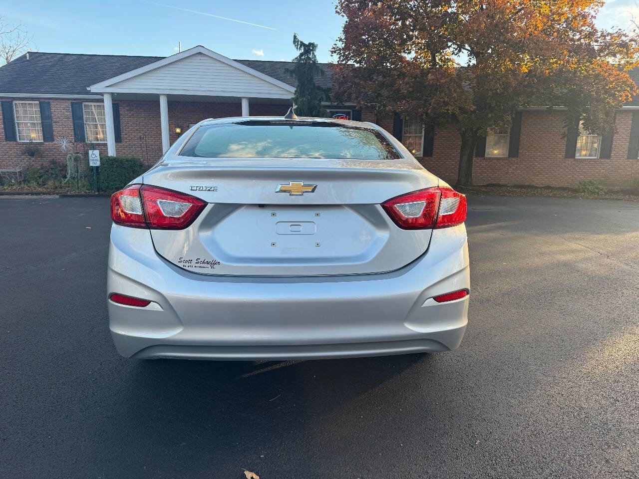 Used 2018 Chevrolet Cruze LS image 6