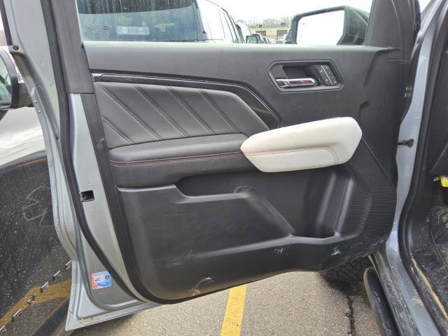 Used 2023 GMC Canyon AT4X image 6