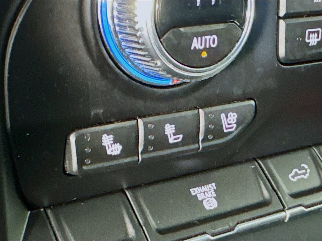 Used 2023 GMC Sierra 2500 AT4 w/ Gooseneck/5TH Wheel Package image 19