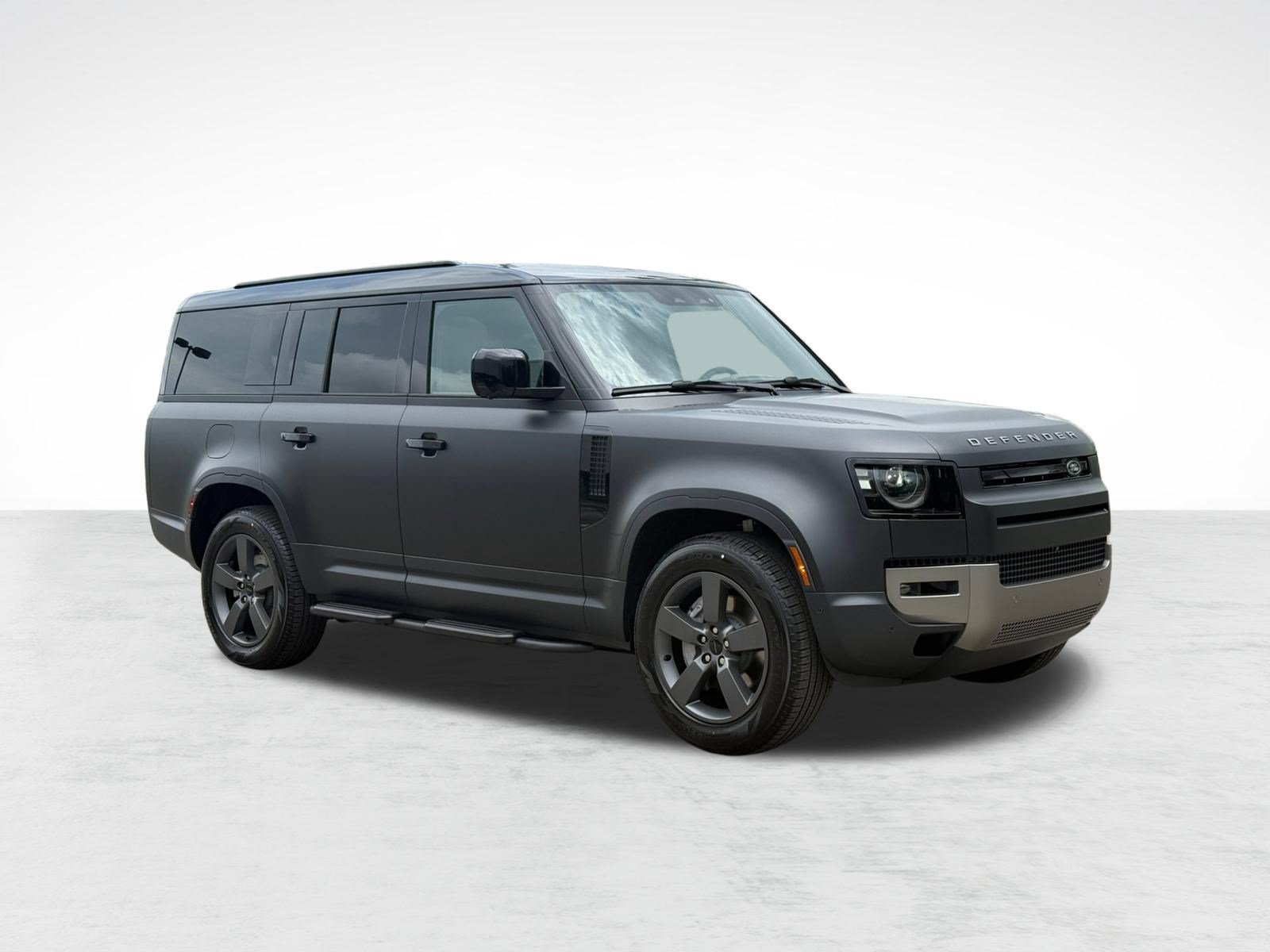 New 2026 Land Rover Defender 130 S AWD/4WD image 7