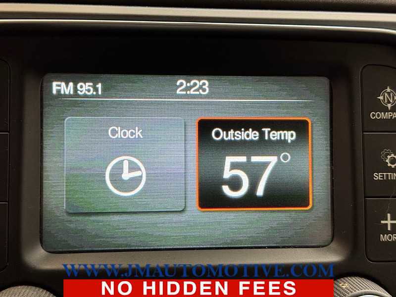 Used 2017 RAM 1500 Express w/ Express Value Package AWD/4WD image 34