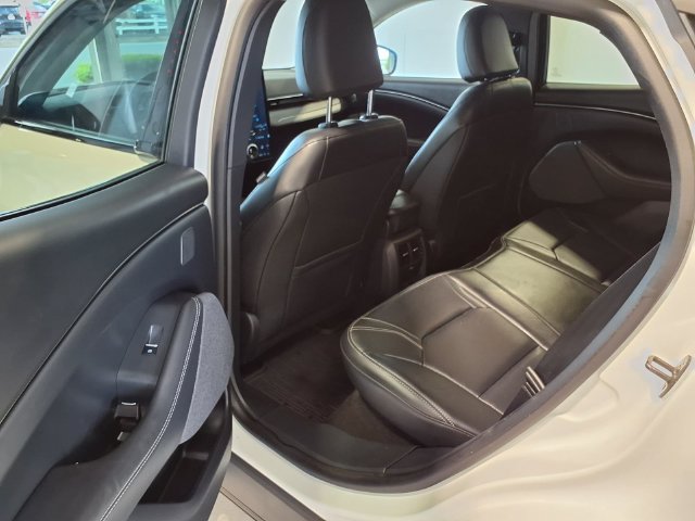 Used 2025 Ford Mustang Mach-E Premium RWD image 19