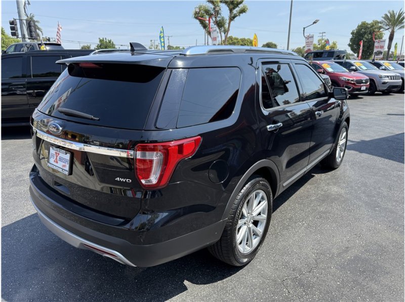 Used 2016 Ford Explorer Limited image 14