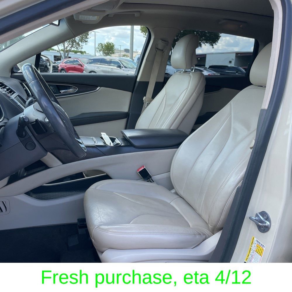 Used 2016 Lincoln MKX Reserve w/ Technology Package image 4