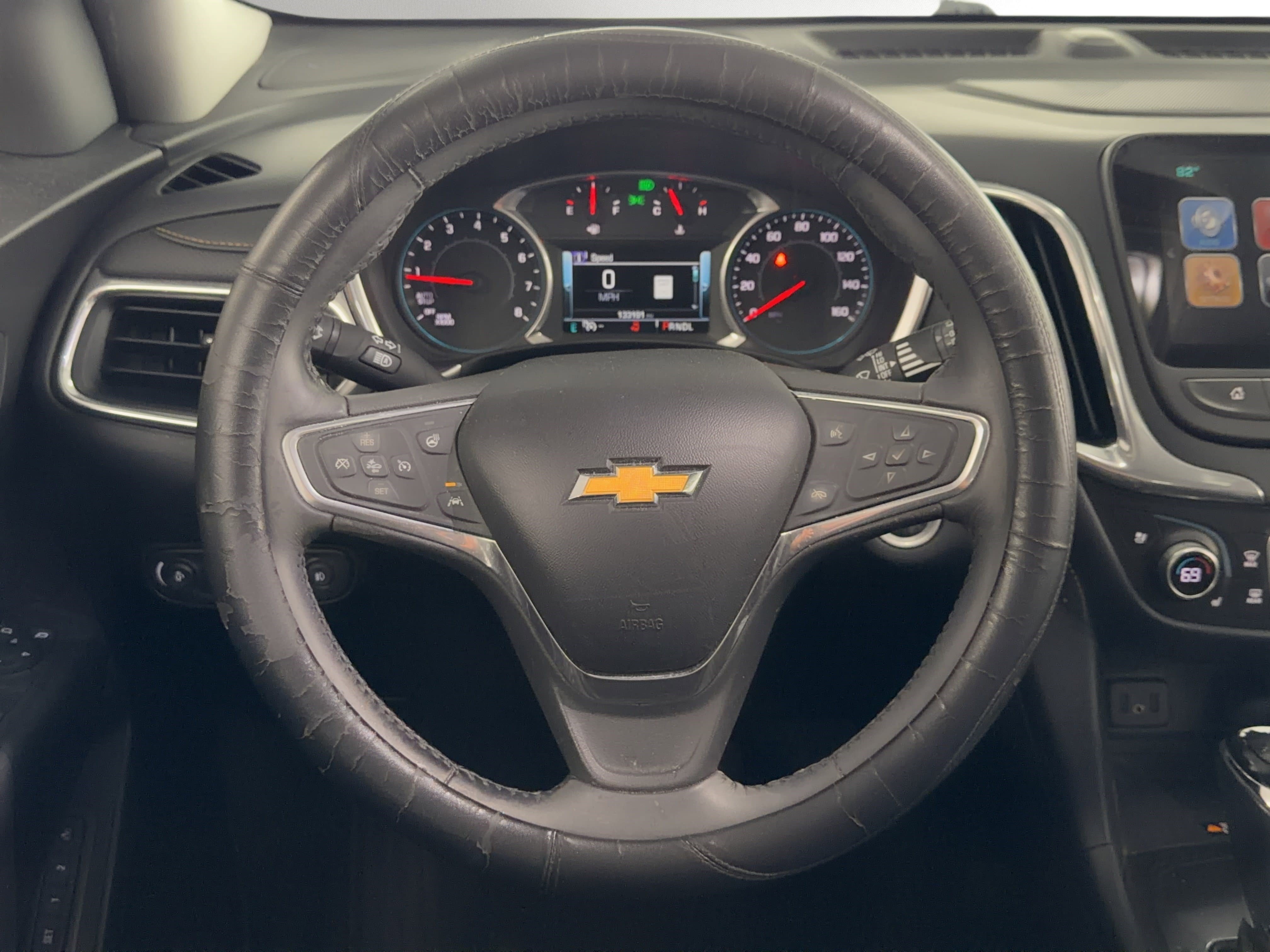 Used 2018 Chevrolet Equinox Premier FWD image 20