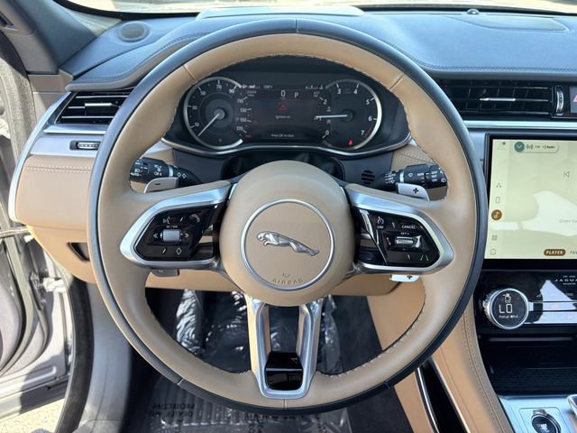 Used 2023 Jaguar F-PACE S AWD/4WD image 10