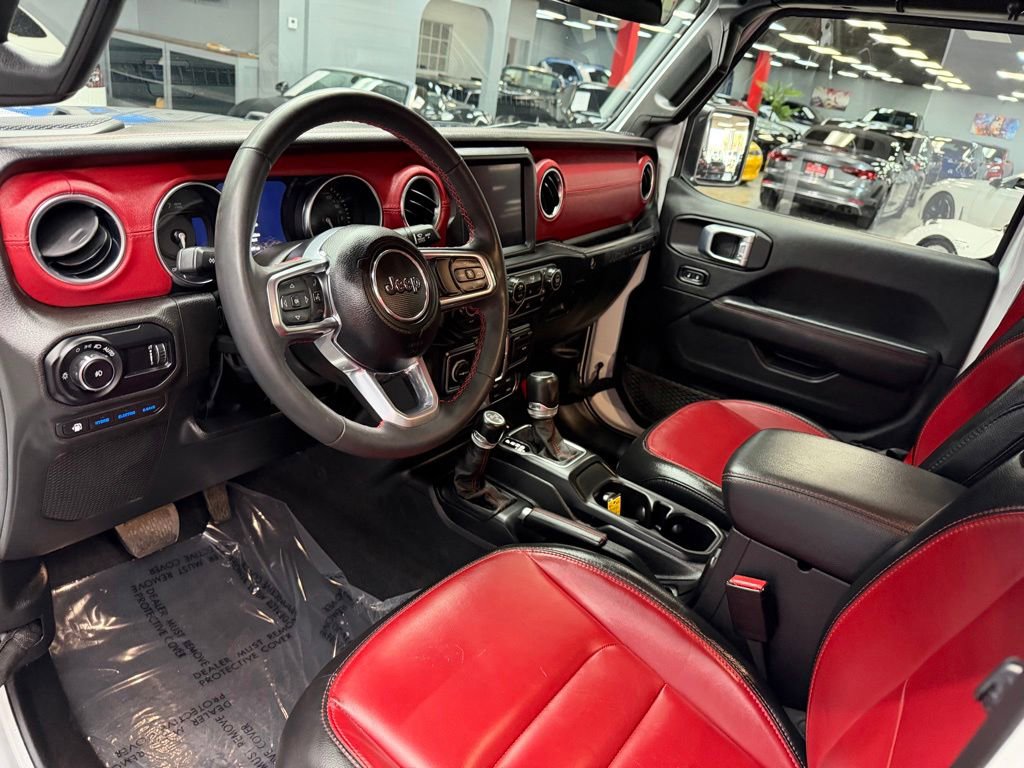 Used 2023 Jeep Wrangler Unlimited Rubicon 4xe AWD/4WD image 31