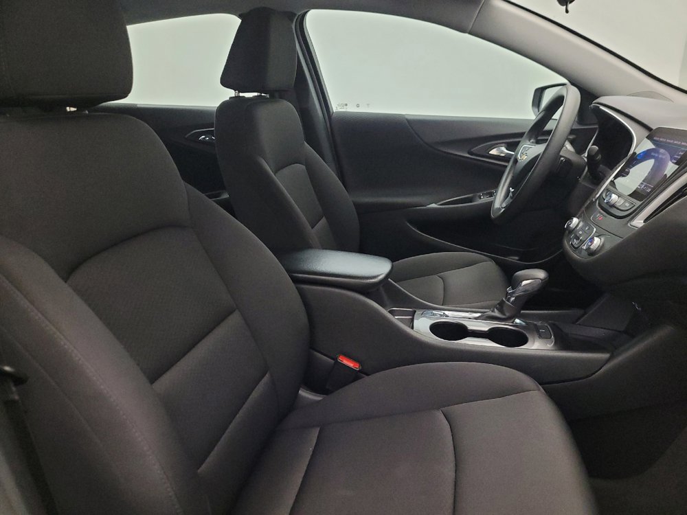 Used 2024 Chevrolet Malibu LS FWD image 21