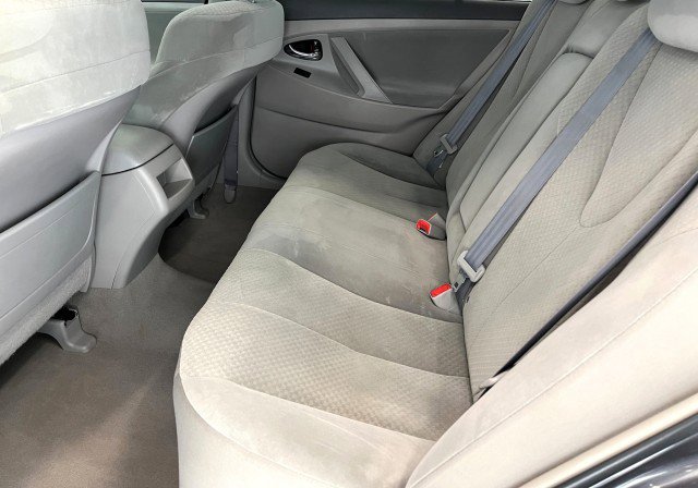 Used 2009 Toyota Camry LE image 30