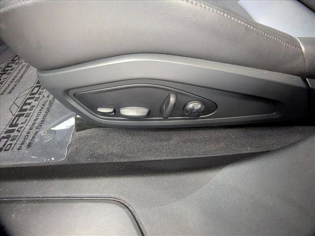 Used 2023 Porsche Taycan w/ Premium Package image 17