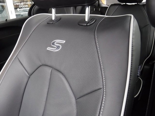 New 2026 Chrysler Pacifica Limited image 18