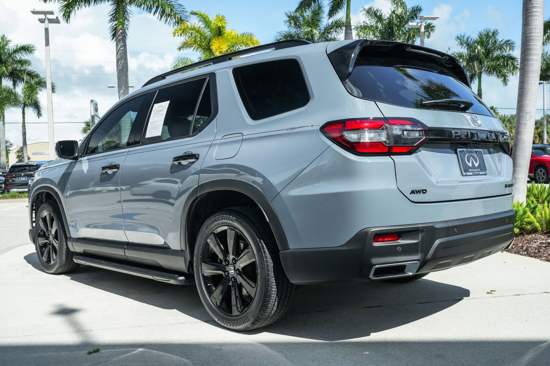 Used 2025 Honda Pilot Black Edition image 22
