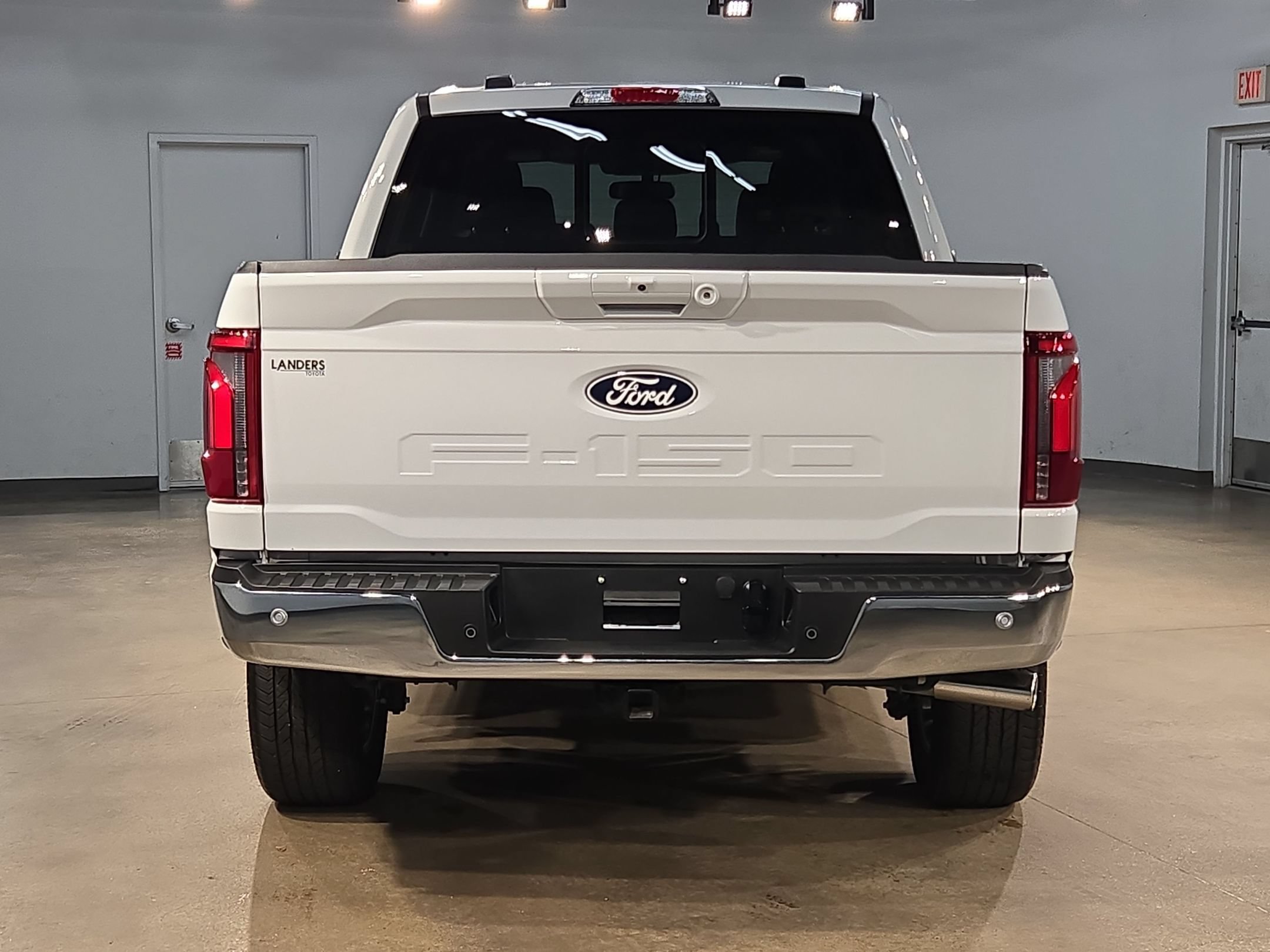 Used 2025 Ford F150 Lariat w/ Equipment Group 501A Mid AWD/4WD image 6