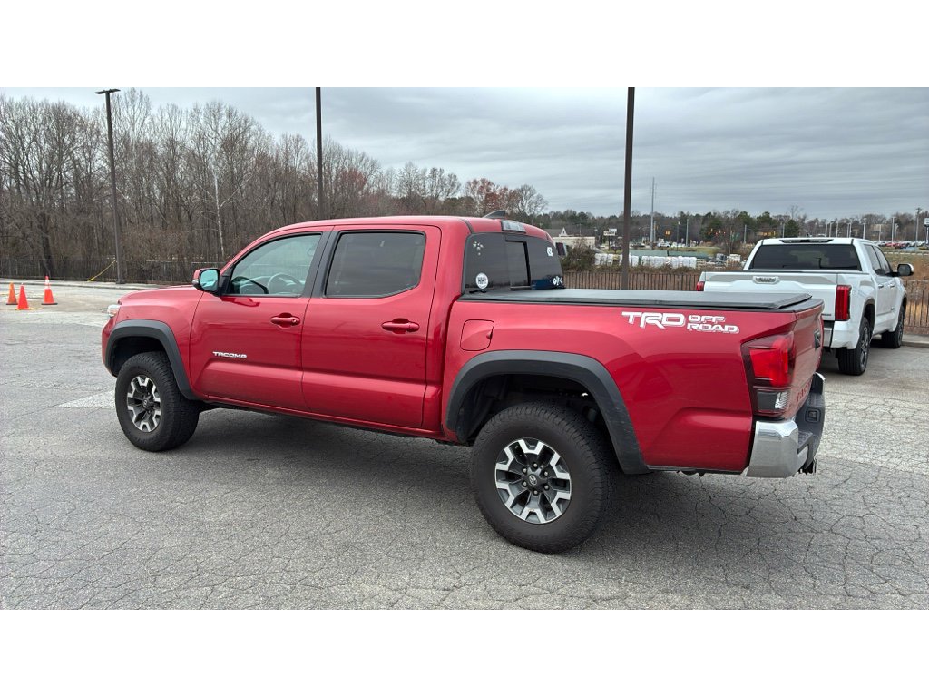 Used 2019 Toyota Tacoma TRD Off-Road image 5